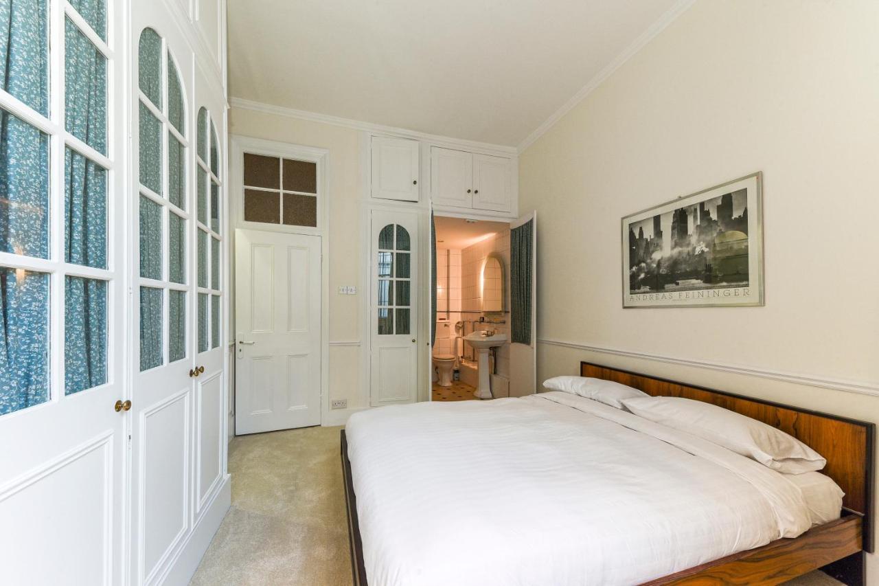 Апартаменты Hydepark Queens Gate *